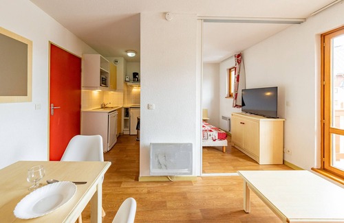 Saint-Francois-Longchamp Apartment | T2-3 in St-François-Longchamp, near slopes
