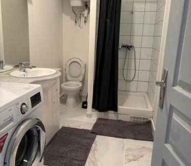 Beziers Apartment | T2 4 couchages 15 minutes de valras plage 5 minutes du centre beziers