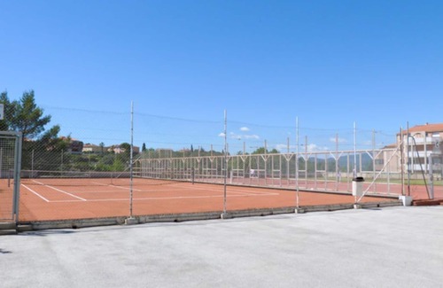 Frejus Apartment | T2 apartment (2/4 p) at LAGON BLEU