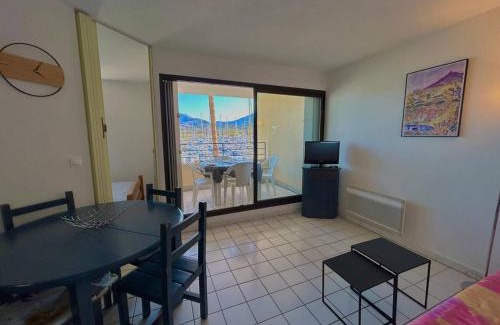 Plage d'Argeles Apartment | T2 cabine 4 pers. près plage, parking, vue port - Argelès - FR-1-388-90