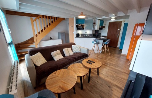 Quimper Apartment | T2 city center with parking and quiet