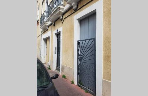 Gambetta Apartment | T2 Cosy Centre-ville avec cour