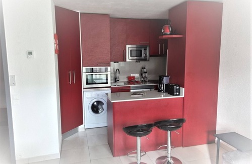 Hendaye Apartment | T2 * (HIKOA) TERRACE-PARKING-WIFI- 50m BEACH Hendaia-Hendaye (Basque Country)