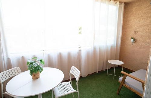 Giens Apartment | T2 Les Dauphins Giens
