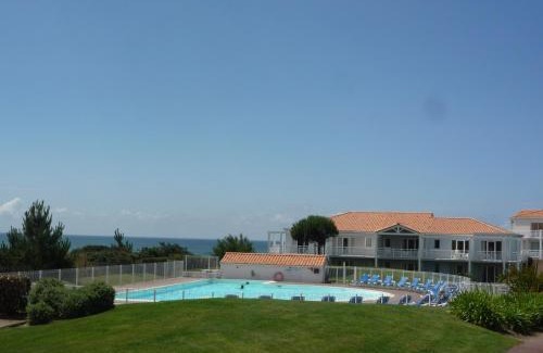 Chateau-d'Olonne Apartment | T2 Résidence avec piscine chauffée de mai à sept