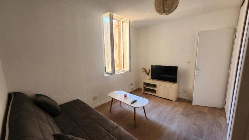 Saint - Aubin - Dupuy Apartment | T2 tout équipé 2bed 3pers - hypercentre