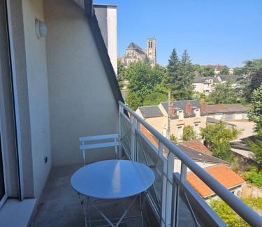 Bourges Apartment | T2 Vue Cathédrale Centre ville