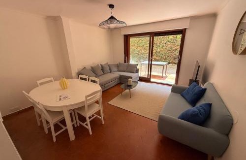 Frejus Port Apartment | T3 au calme à 200m de la mer, extérieur et parking