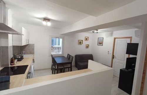 Avignon City Centre Apartment | T3 cosy climatisé, intra-muros Avignon