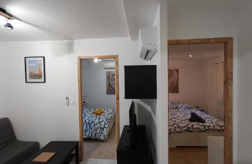 Avignon City Centre Apartment | T3 cosy climatisé, intra-muros Avignon