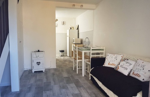 Lacanau-Ocean House | T3 lacanau océan with small garden, facing a green space. Peace and quiet
