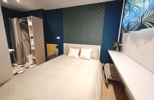 Saint-Cyprien Apartment | T3 Lumineux, Hyper-centre Toulouse, Métro Saint-Cyprien, Netflix & Youtube Premium