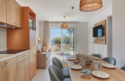 Giens Condo | T4 pour 8 | Plage à proximité | Logement climatisé