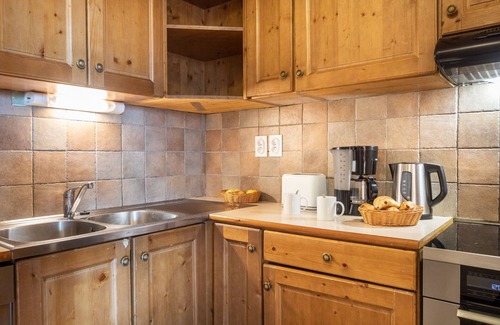 Les Eucherts Condo | T6 au pied des pistes | Piscine et sauna