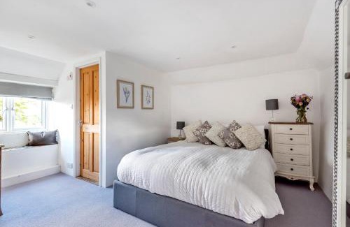 Malborough House | Tabbs Cottage - Close To Salcombe and Beaches