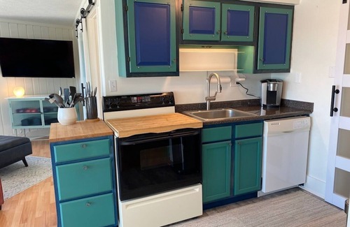 Eureka Springs House | Table Rock Lakeview Home Retreat: Stunning Sunsets, Close to Eureka Springs