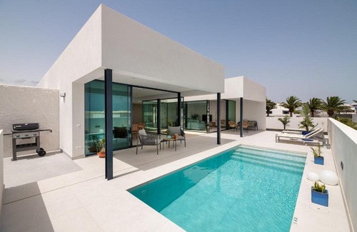 Puerto Calero Villa | TABOIRE by Buenavilla