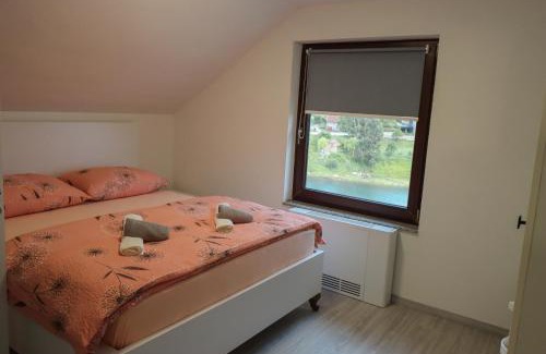 Herzegovina-Neretva Canton Apartment | Tadic apartments and rooms by the shore of Rama Lake