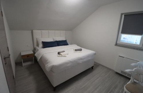 Herzegovina-Neretva Canton Apartment | Tadic apartments and rooms by the shore of Rama Lake