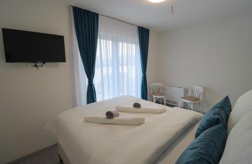 Herzegovina-Neretva Canton Apartment | Tadic apartments and rooms by the shore of Rama Lake