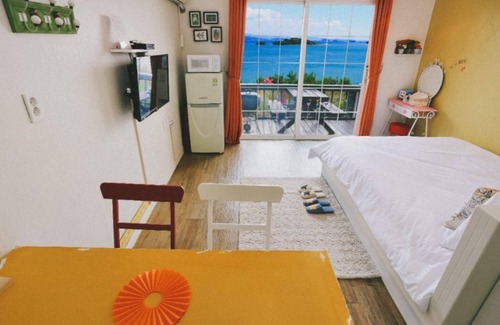 Taean House | Taean Elvis Pension