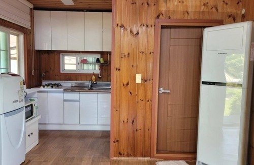 Churemi-mal House | Taean Hannane Pension