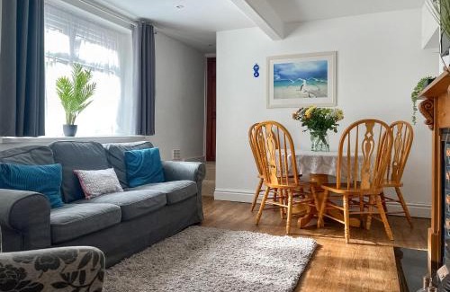 Taff's Well House | Taff's Well Cottage