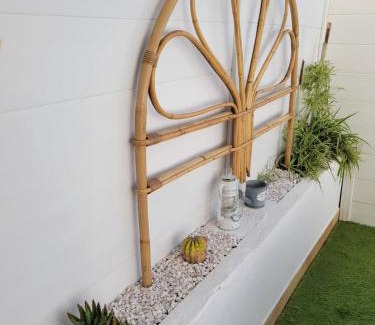 Frontignan Apartment | Tahiti Beach, T2 à la mer, piscine, terrasse et parking