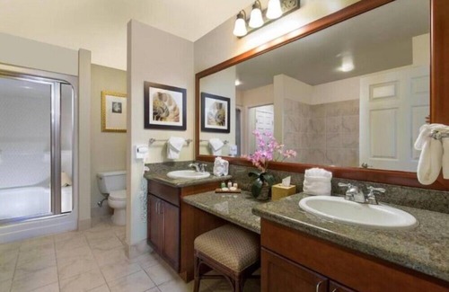 Enterprise Resort | Tahiti Village Resort: Royal Tahitian 2B