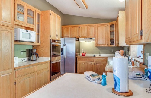 Angora Highlands House | Tahoe Escape | Hot Tub | Games