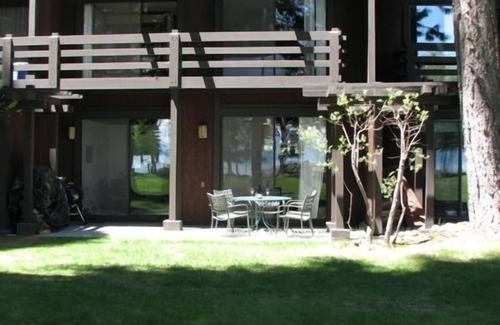 Tahoe Sierra Estates House | TAHOE LAKEFRONT + Walk to Tahoe City + Pier w/Buoys/Pool/Tennis/Pickleball