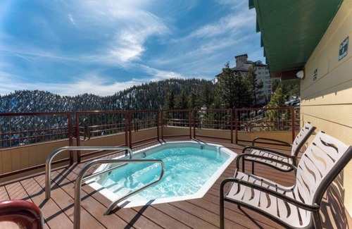 Tahoe Village Apartment | Tahoe Ridge Studio - Fantastic and beautiful views!