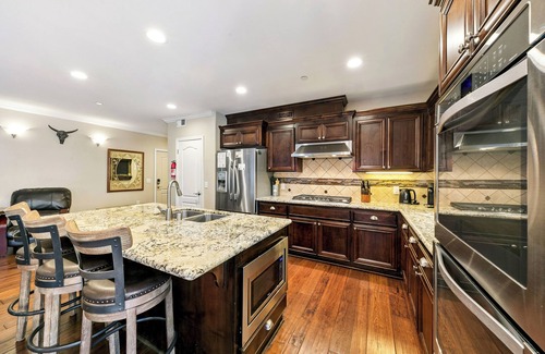 South Lake Tahoe House | Tahoe Woods #502 at Stateline - Lake, Heavenly Village, Slopes, A/C