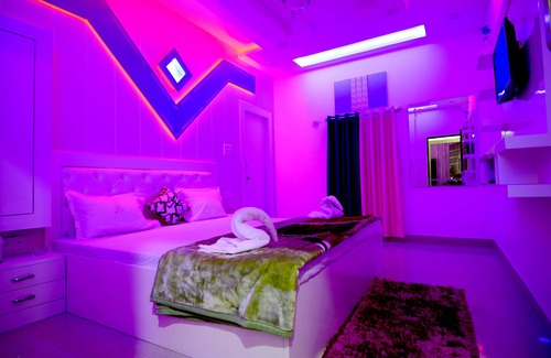 Taj Ganj Bed & Breakfast | TAJ SQUARE HOMESTAY