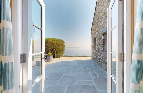 Mynytho Cottage | Talarfor - Two Bedroom Cottage, Sleeps 4