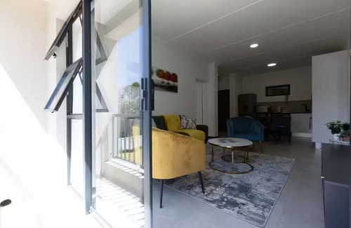 Greater Johannesburg Metropolitan Area Condo | Tali La in - 2Bed - 2Bath Fourways-Sandtonnn