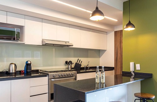 Hipodromo Condesa Apartment | Taman by Kukun Summar