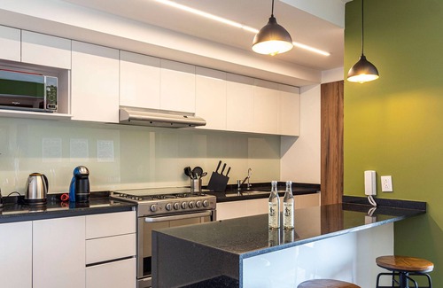 Hipodromo Condesa Apartment | Taman by Kukun Summar