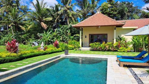 Melayang Bed & Breakfast | TAMAN EDEN COTTAGE