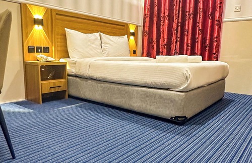 Al Sabkha Hotel | Tamarind Hotel