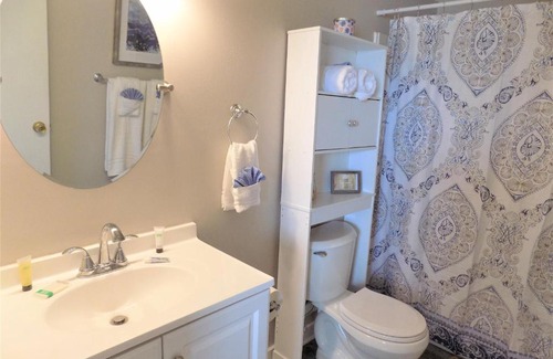 Fort Walton Beach Apartment | Tan Lines and Island Time