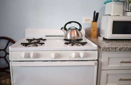 Nassau Apartment | Tangerine Sunsets Fairchild