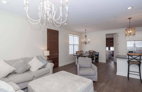 Oxford House | Tanglewood Touchback by Apex Short Term Stays
