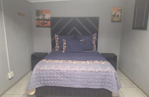 Kroonstad House | Taoana Guest House