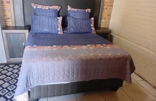 Kroonstad House | Taoana Guest House