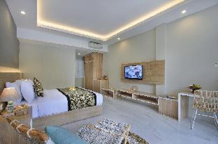Batu Bolong Hotel | Tapa Tepi Kali Canggu