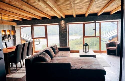 Bajina Basta Cabin | Tara Land Lake