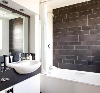 Belfast City Centre Hotel | Tara Lodge