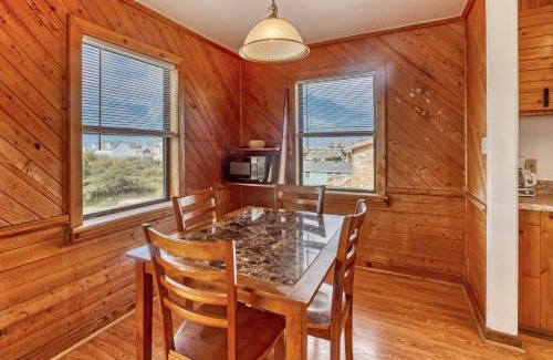 Avon House | Tarpon Drive Hideaway Unit B