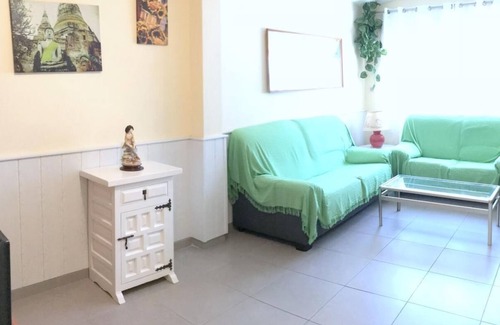 Roses Town Center Cottage | TARRAGONA Attached house with 4 bedrooms on the center of Roses